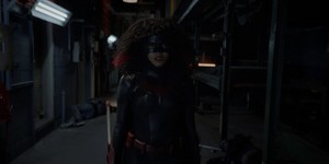  Batwoman || 2.13 || I'll Give toi a Clue || Promotional photos