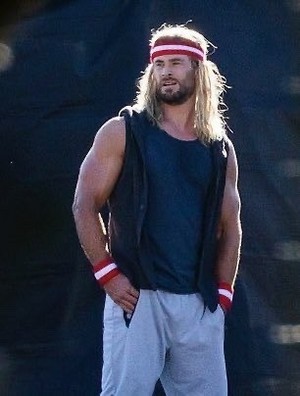  Chris Hemsworth || Thor: upendo and Thunder || Behind the Scenes || May 27, 2021
