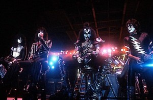  Kiss ~Hollywood, California...October 28, 1982 (Creatures Press Conference)