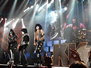  吻乐队（Kiss） ~Leipzig, Germany...May 25, 2010 (Sonic Boom Over 欧洲 Tour)