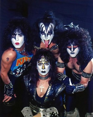  Kiss ~Rio de Janeiro, Brazil...June 16, 1983 (Creatures Of The Night Tour)
