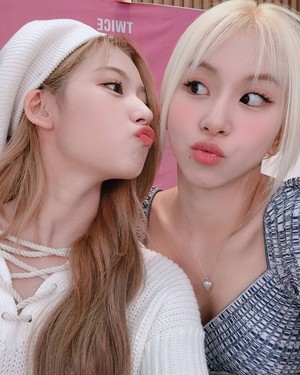  Sana and Chaeyoung
