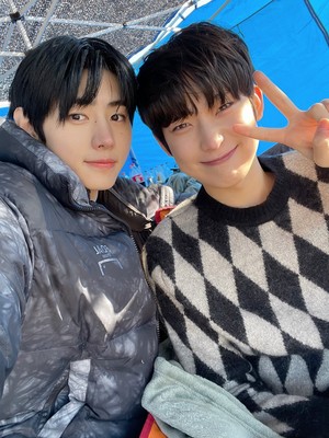  Sunghoon and Sunoo