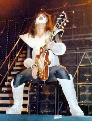 Ace ~Fort Worth, Texas...September 5, 1977 (Love Gun Tour) 