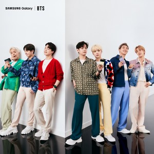 BTS x Samsung Mobile Press