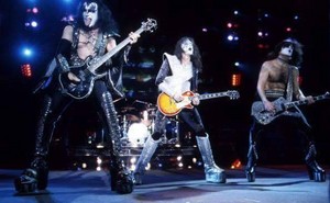  吻乐队（Kiss） ~Donnington, England...August 17, 1996 (Alive Worldwide Tour)