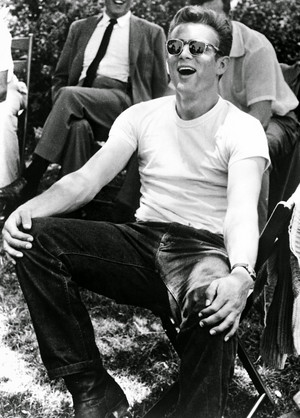  Rebel Without a Cause - Behind the Scenes - James Dean