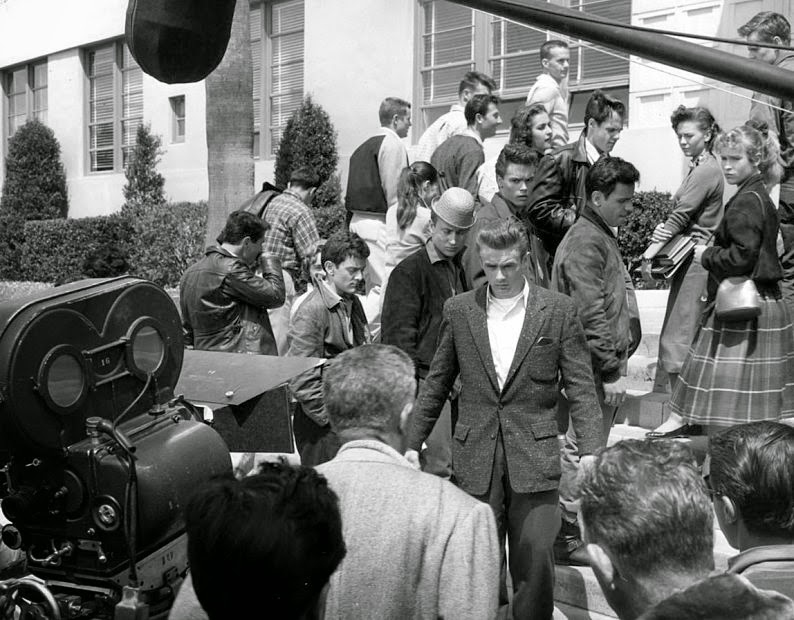 Rebel Without a Cause - Behind the Scenes - James Dean