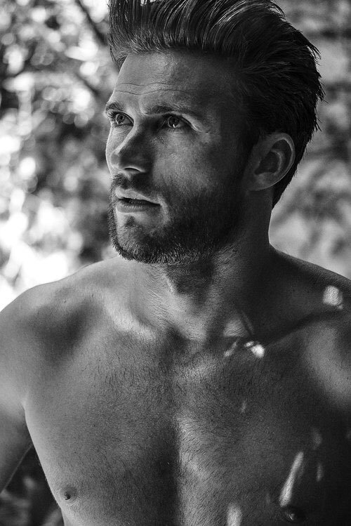  Scott Eastwood || HQ || Photoshoot
