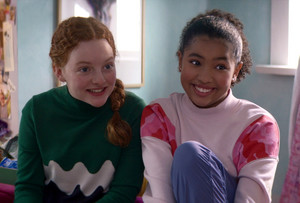 The Baby-Sitters Club - Season 2 Still - Mallory and Jessi