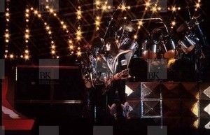  Ace and Eric ~Sydney, Australia...November 21, 1980 (Unmasked World Tour)