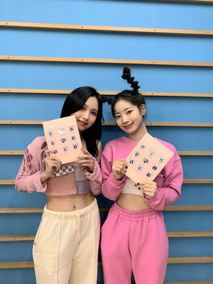  Dahyun and Mina