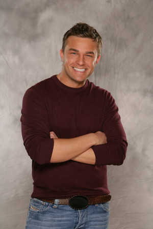  Joshuah Welch (Big Brother 9)