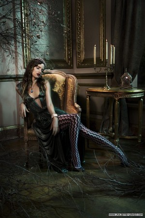  Juliette Lewis - Rouge Magazine Photoshoot - 2008