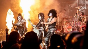  KISS ~Clarkston, Michigan...October 15, 2021 (End of the Road Tour)