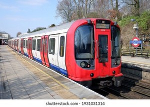  Londra Tube