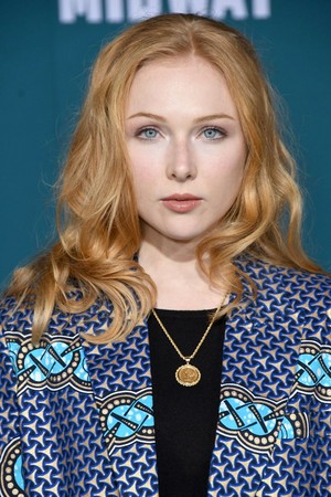 ARCHIVED BLOG — ♔ MOLLY QUINN GIF HUNT ♔ 110 high quality, small...