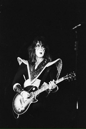  Ace ~Lakeland, Florida...December 12, 1976 (Rock and Roll Over Tour)
