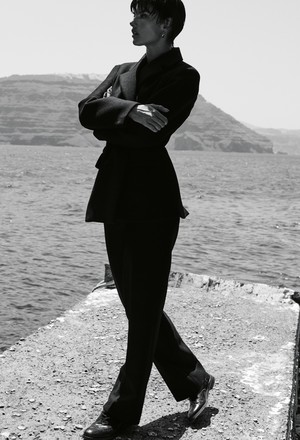  Alessandra Ambrosio for Vogue Greece (2019)