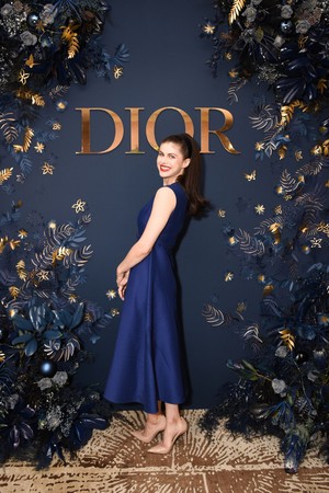  Alexandra Daddario - Dior Beauty J'Adore Celebration
