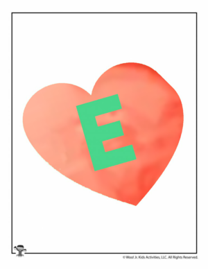 Conversatïon Heart Letter E
