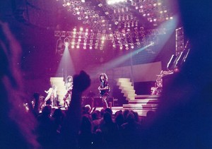  চুম্বন ~Memphis, Tennessee...December 1, 1985 (Asylum Tour)