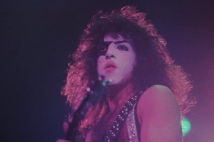  Paul ~Detroit, Michigan...January 27, 1976 (Alive Tour)