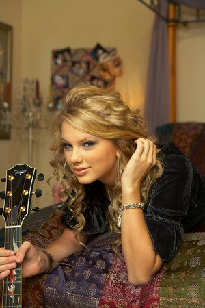  Taylor ~ People Magaazine (2007)