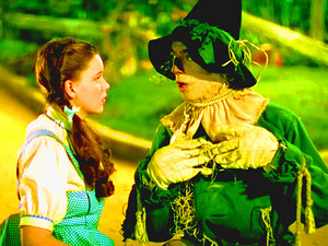 The Wizard of Oz - Dorothy and Scarecrow