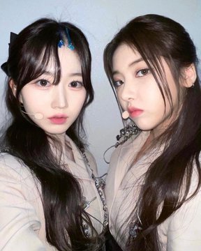  Jiwoo and Haewon