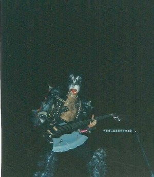  halik ~Biloxi, Mississippi...March 18, 1983 (Creatures of the Night Tour)