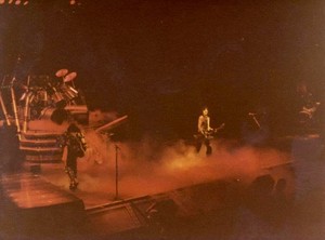  ciuman ~San Francisco, California...April 3, 1983 (Creatures of The Night Tour)