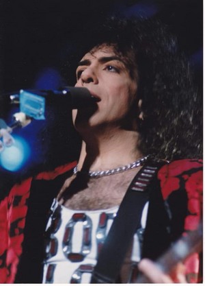  Paul ~Edmonton, Alberta, Canada...March 8, 1988 (Crazy Nights Tour)