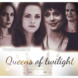  Queens of Twilight