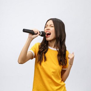  Singing