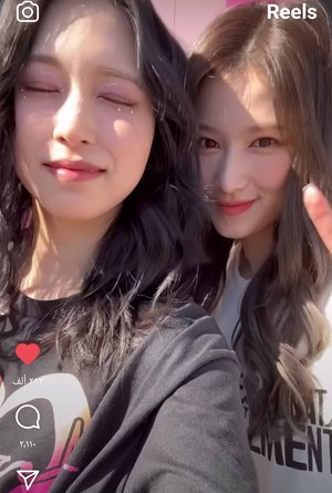  Mina and Sana