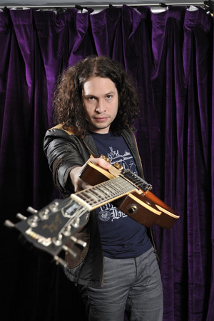  straal, ray Toro - gitaar World Photoshoot - 2011