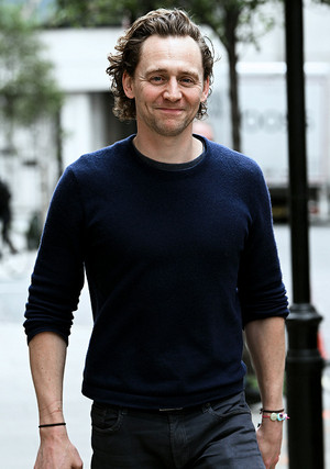 Tom Hiddleston seen leaving BBC Radio 2 Studios on May 11, 2022 in London, UK