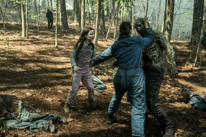  1x03 ~ Dee ~ Alpha and Lydia