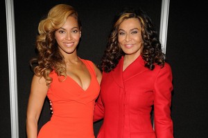  Beyoncé and Tina