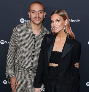  Evan Ross and Ashlee Simpson