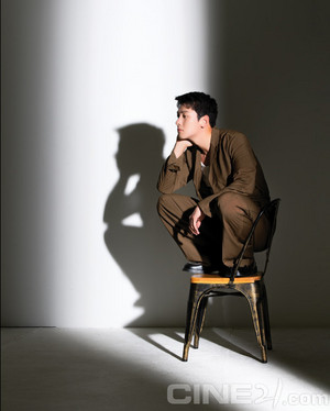 Ji Chang Wook photoshoot for Cine21 Magazine 