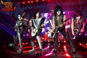  吻乐队（Kiss） ~Nimes, France...July 5, 2022 (End of the Road Tour)