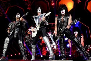KISS ~Zurich, Switzerland...July 7, 2022  (End of the Road Tour) 