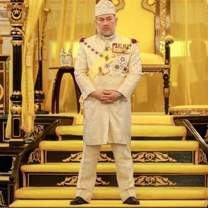  Sultan Muhammad V