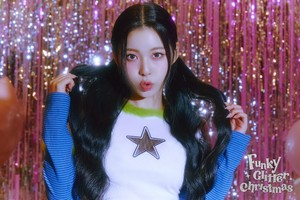 'Funky Glitter Christmas' - Concept Photo 2