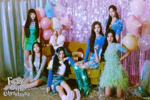 'Funky Glitter Christmas' - Concept Photo 2