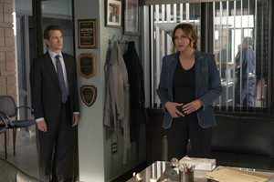  22x01 "Gimme Shelter: Part Three"