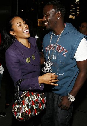  Amerie and 阿肯