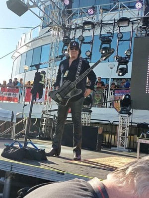  Gene Simmons | Ciuman KRUISE XI (From Los Angeles to Cabo San Lucas) October 24-November 3, 2022
